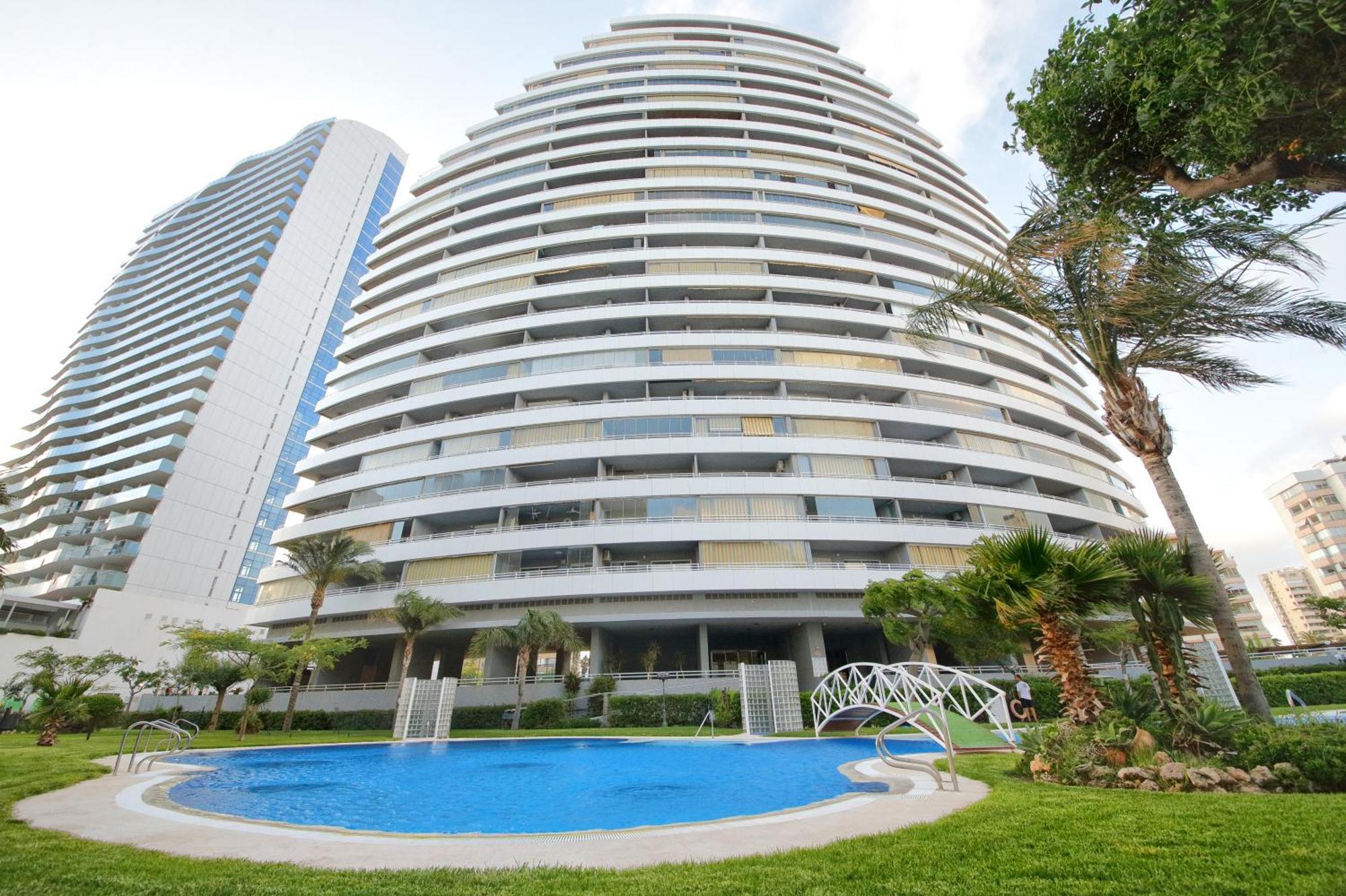 カルプApartamento Con Vista Al Marアパートメント エクステリア 写真