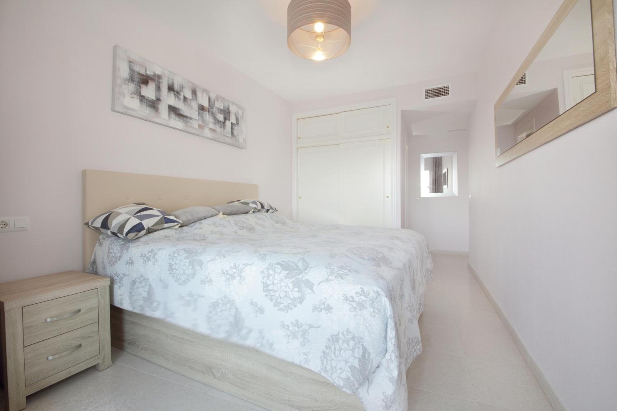 カルプApartamento Con Vista Al Marアパートメント エクステリア 写真