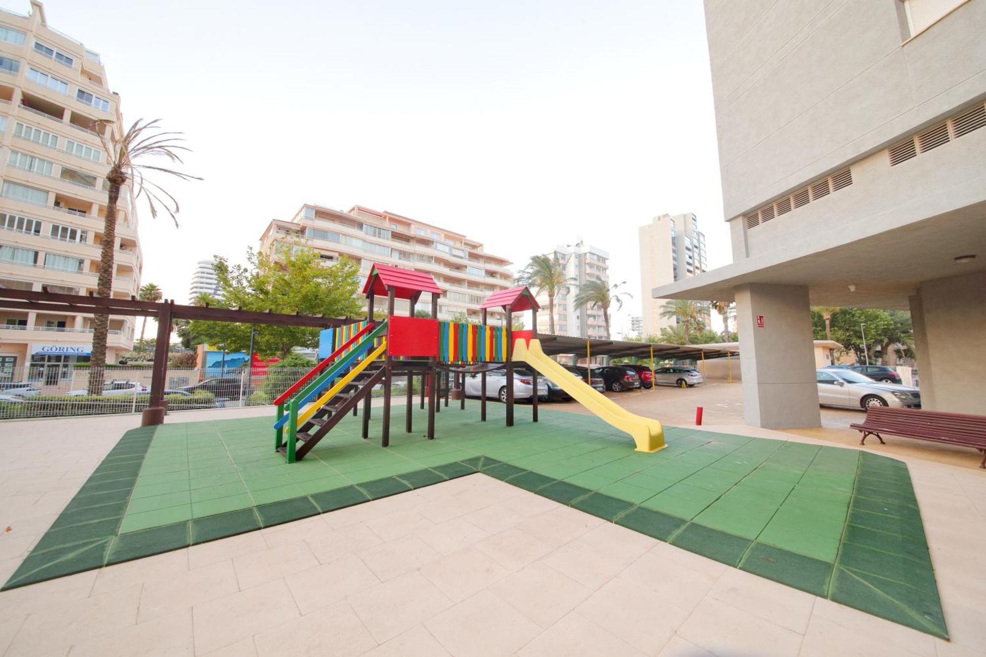 カルプApartamento Con Vista Al Marアパートメント エクステリア 写真