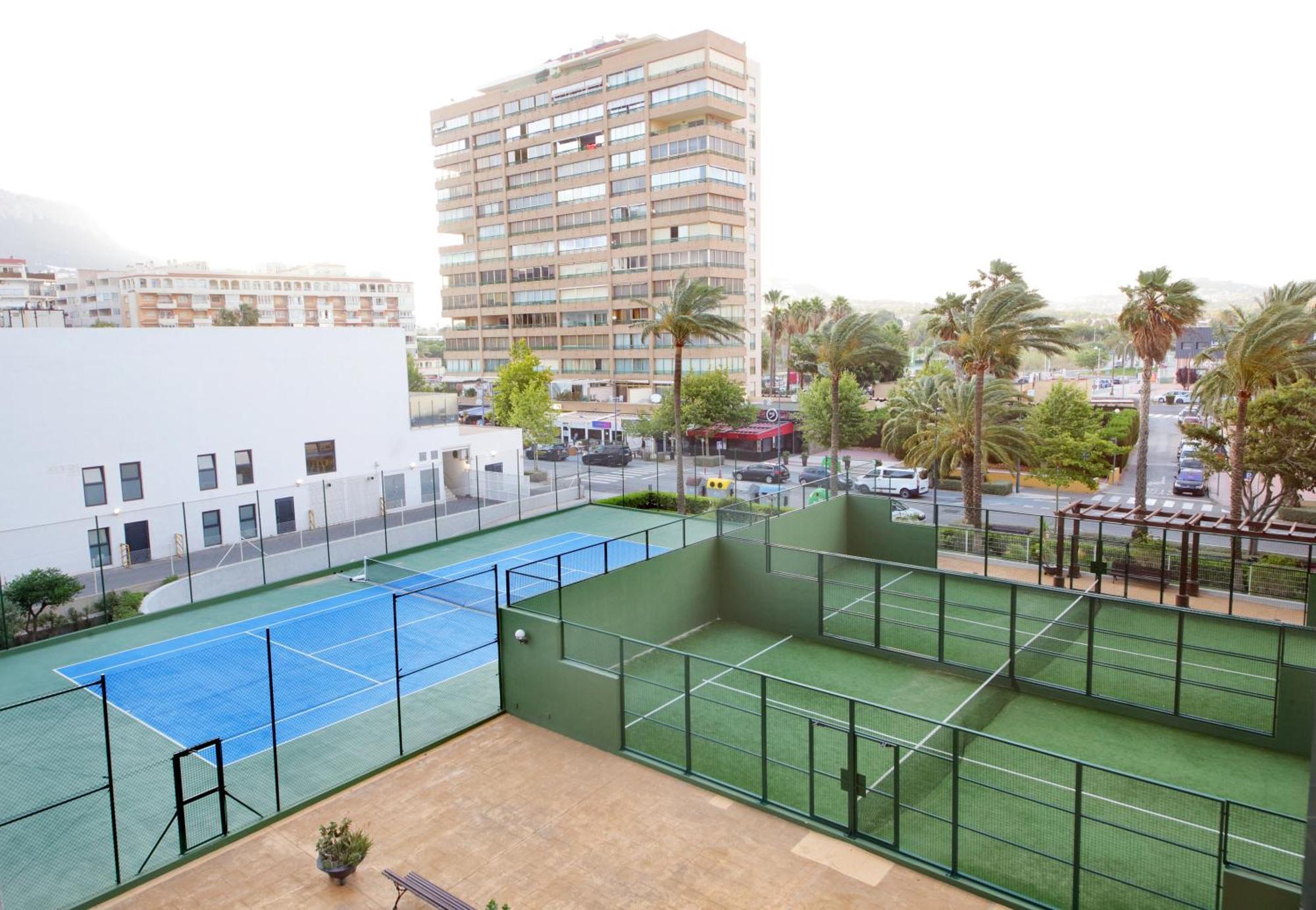 カルプApartamento Con Vista Al Marアパートメント エクステリア 写真
